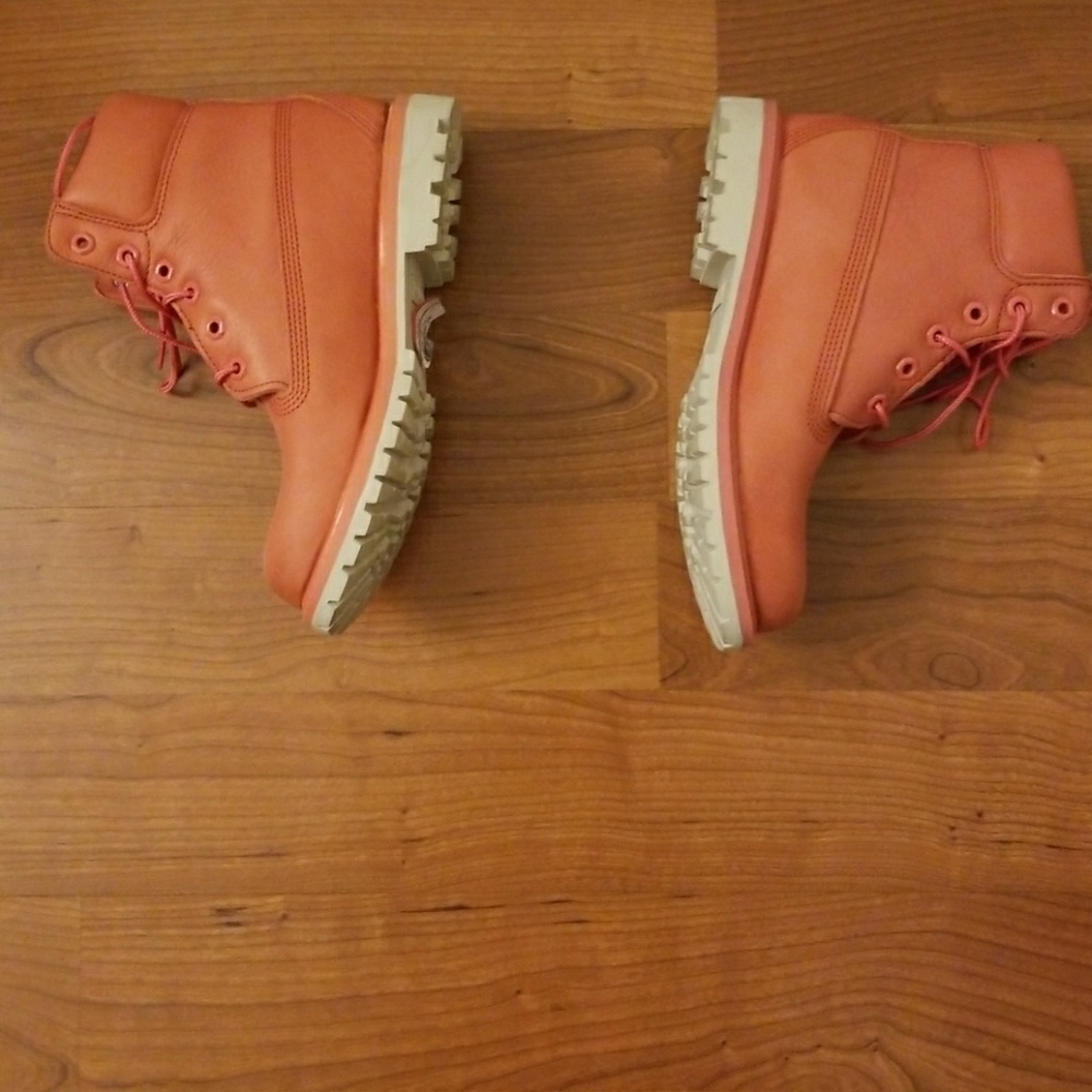 Timberland - Picture 2 of 7
